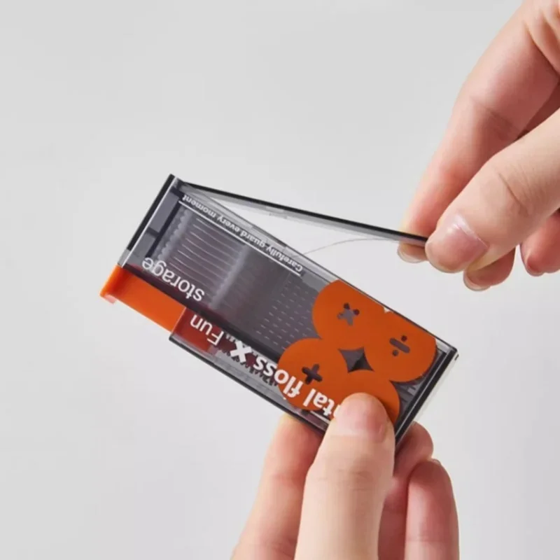 Portable Plastic Dental Floss Storage Box Dispenser