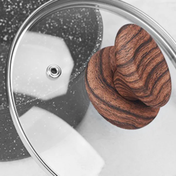 tempered glass lid of the pots