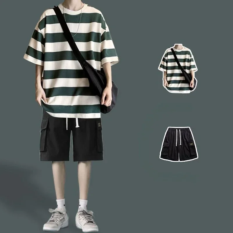 thumbnail image 1 of Conjunto de sudadera y pantalones cortos para hombre, chándal de rayas negras, camiseta y pantalones cortos para hombre, chándal nuevo en ropa a juego, camiseta de estilo coreano, 1 of 5