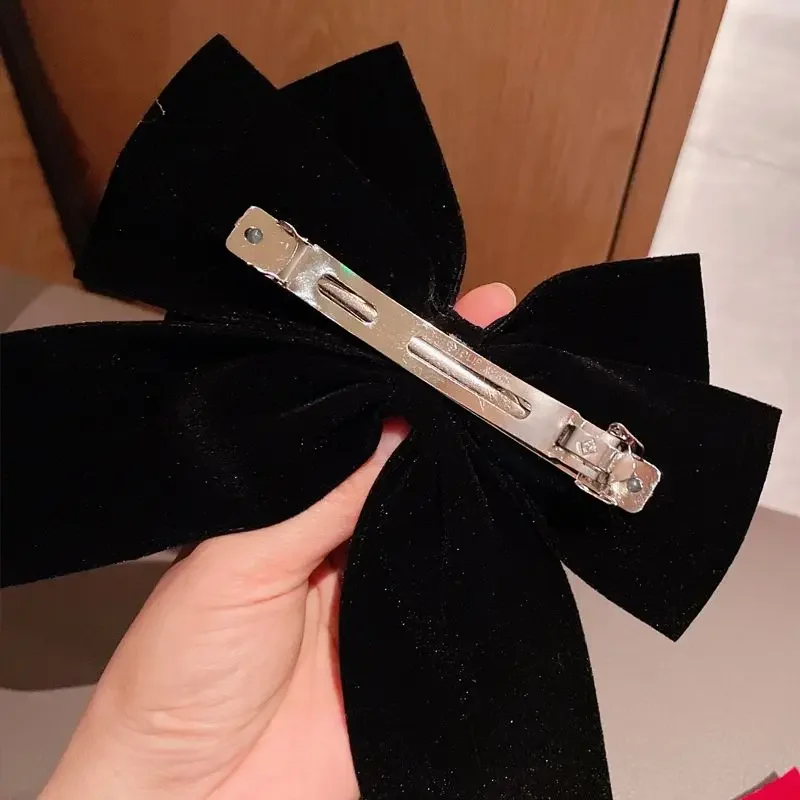 Fashion Solid Color Velvet Hair Clip Big Bowknot Hairpins Women Elegant Barrette Girls Ponytail Headwear Hair Accessories