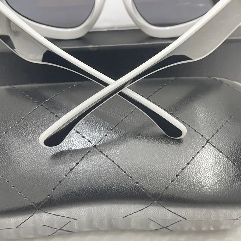 ���������� ���ο� ������ ��Ƽ �Ƽ�����Ʈ ������ ���۶� �м� �귣�� �����̳� ��Ƽ�� ���� �Ȱ� �߸� ���� �¾� �Ȱ�