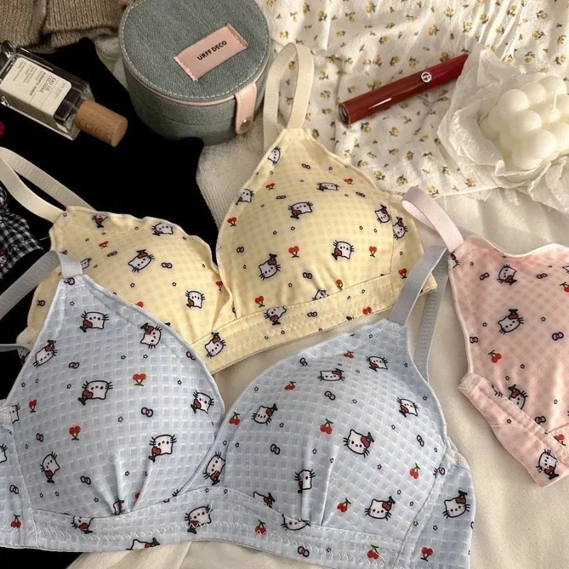 

Cute Sanrios Bars Kawali Hello Kittys Female Cartoon Sexy Sweet Wireless Underwear Simple Soft Women's Bra Girls Holiday Gift