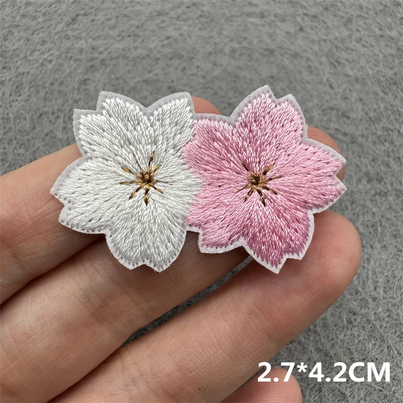 45 teile/los Zufällige Blume Stickerei Patches Abenteuer Eisen auf Patches Applique für Kleidung DIY Streifen Patches Aufkleber – Detail 14