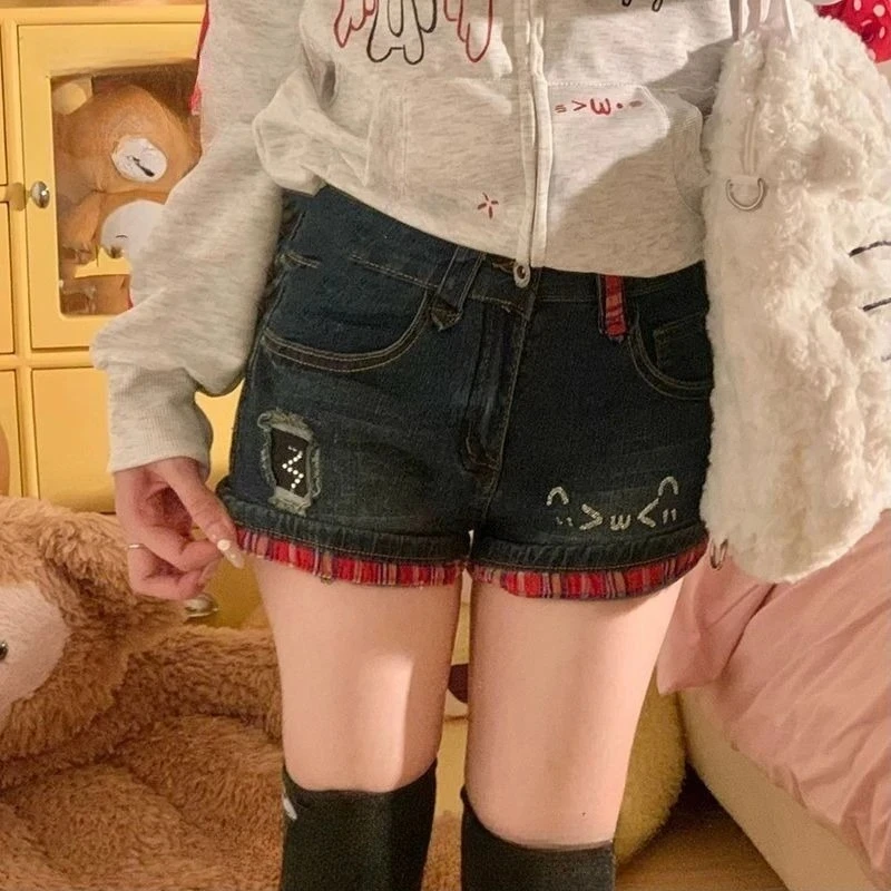 American Vintage Short Jeans side view