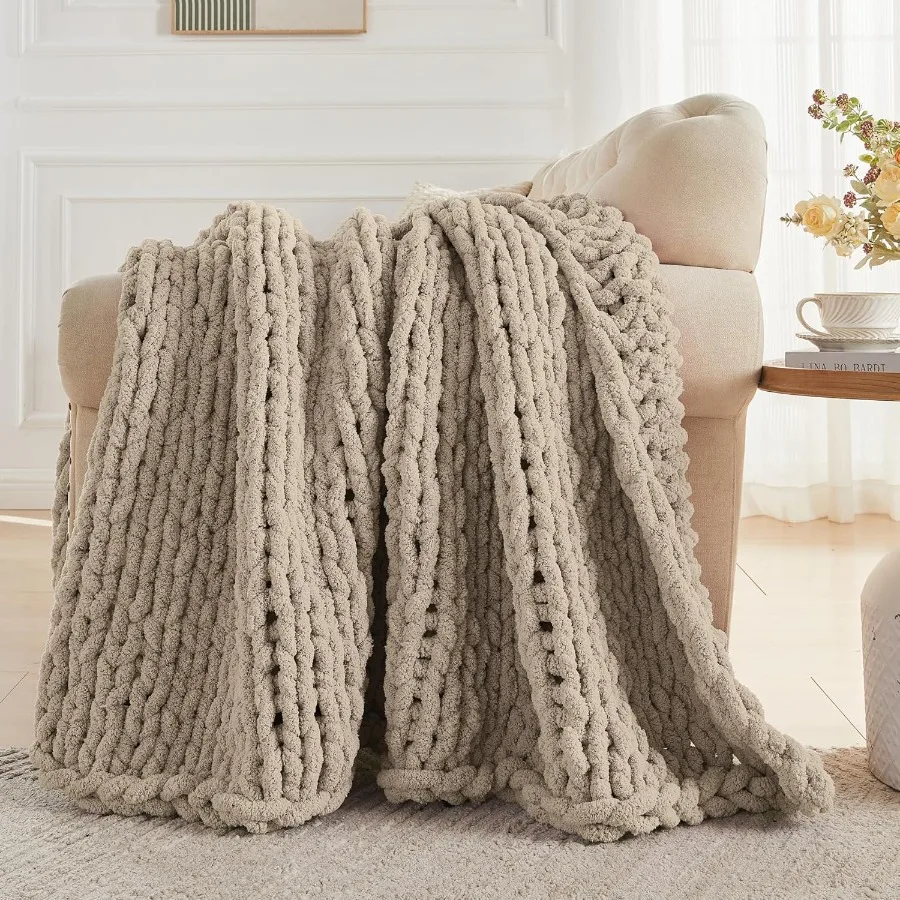 Chunky Knit Throw Blanket 60 X 80 Twin Size 100 Hand Made Large Chenille Loop Yarn Soft Fluffy Throws for Couch Sofa Bed Big Cr