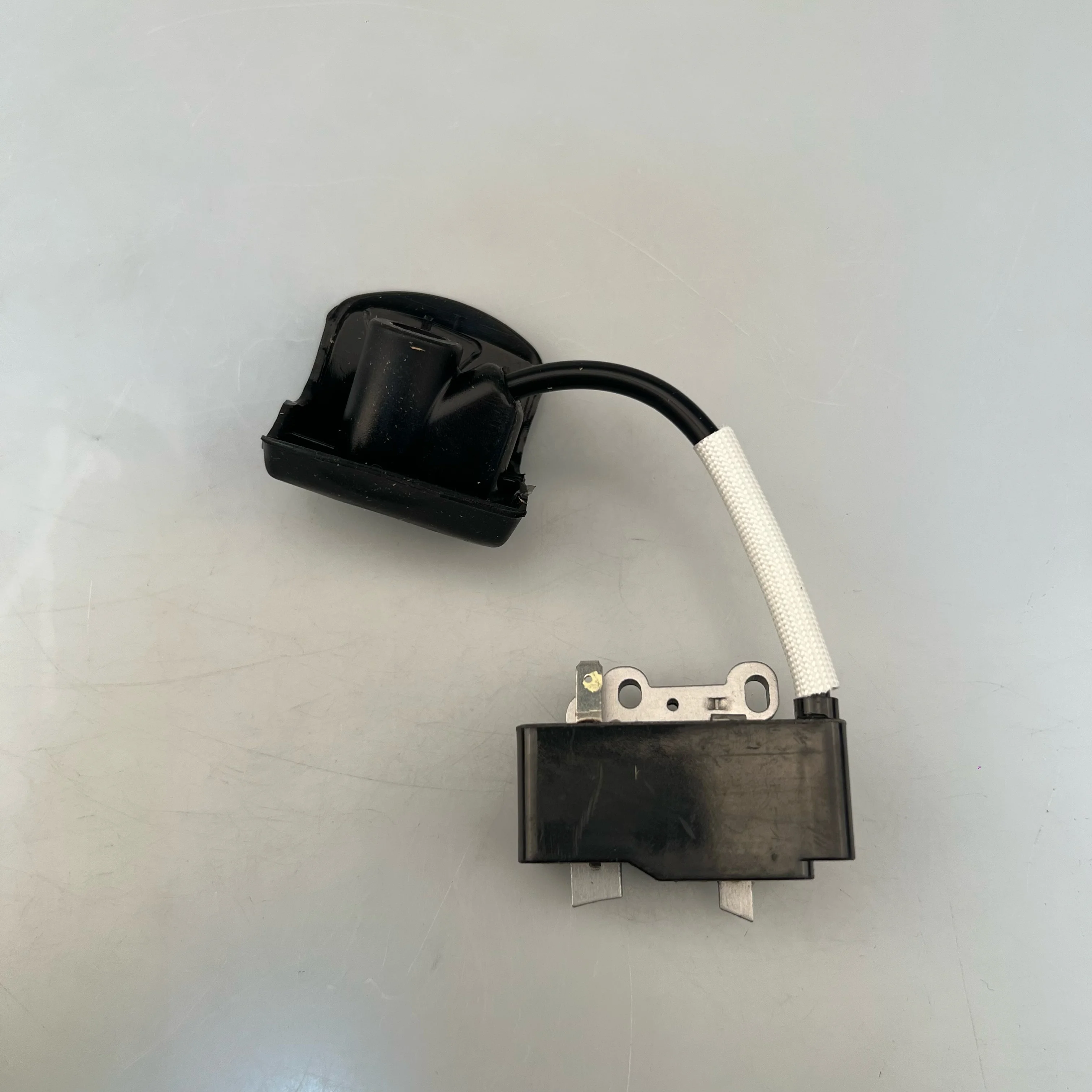 정원 도구 부품 TJ35E 점화 코일 (가와사키 TJ35 TJ35E 21171-0045, 211710045, 21171-0046, 211712257 용)