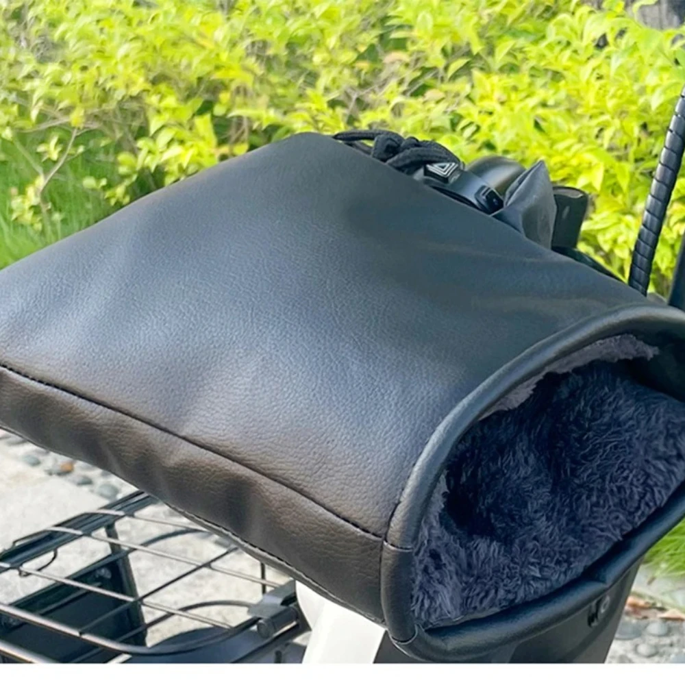 Motorcycle Hand Muffs – Insulated Handlebar Covers for Winter, Windproof Waterproof Warmers, Fits Most Scooters & Motorbikes