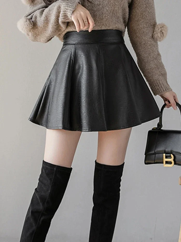 Autumn Fashion Women's Unique Zippered PU Pleated Skirts Winter Slim Fit High Waisted Casual Mini Leather Skirt Solid Color