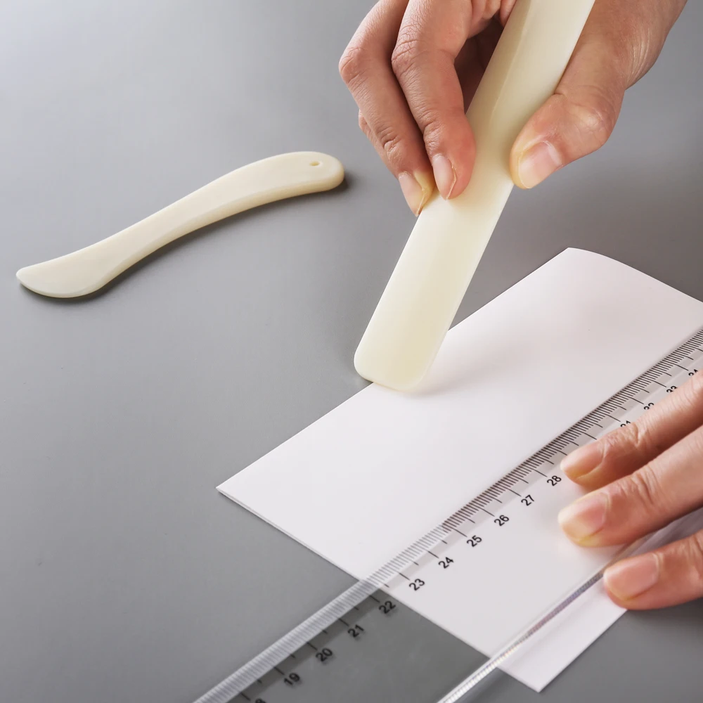 Paper Creaser and Bone Folder for Creating Crisp Folds Scoring Creasing Paper Handmade Craft Tool DIY Scrapbooking Supplies - 2
