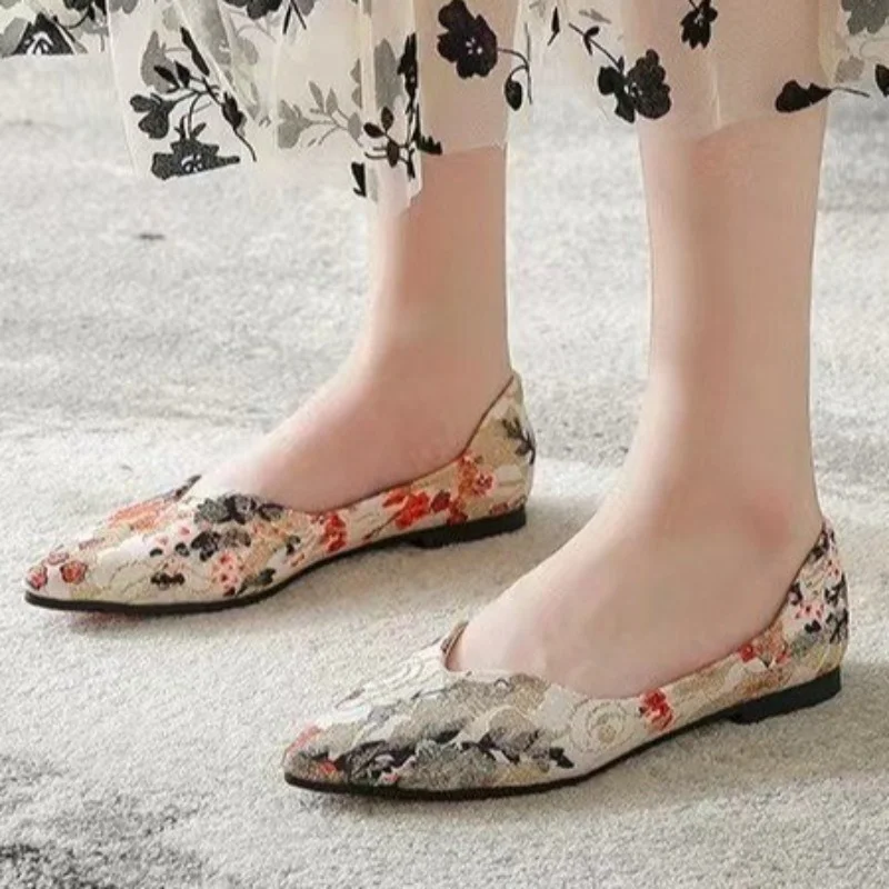 

Shoes for Women 2023 High Quality Spring and Autumn Women's Flats Mixed Colors Pointed Toe Shallow Mouth Low-heeled Shoes Women