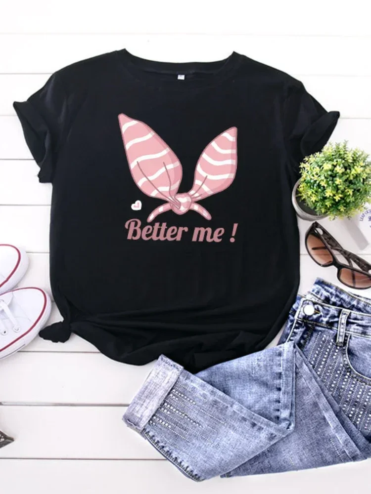 

Женская футболка с принтом Better Me, свободная футболка с коротким рукавом и круглым вырезом, с бантом, 2024
