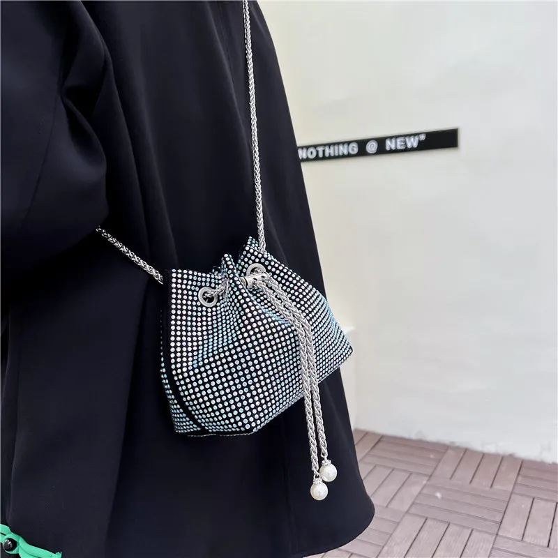 New Bag Women's Trend Mini Bucket Inlaid Diamond Bag Fashion Chain Shoulder Bag Drawstring Versatile Crossbody Bag