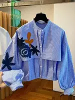 Chemisiers amples et polyvalents à la mode, chemises à col rond brodé à manches longues pour femmes, nouvelle collection printemps été 2026 6