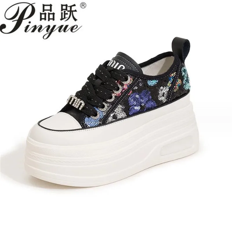 

8cm Synthetic Platform Wedge Flats Shoes Chunky Sneaker Casual Bling Leather Comfy High Brand Spring Slip on Autumn frenum Shoes
