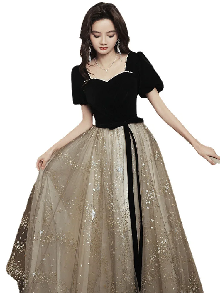 Black Velvet Star Dress: The Perfect Choice for Your Most Memorable Evening?