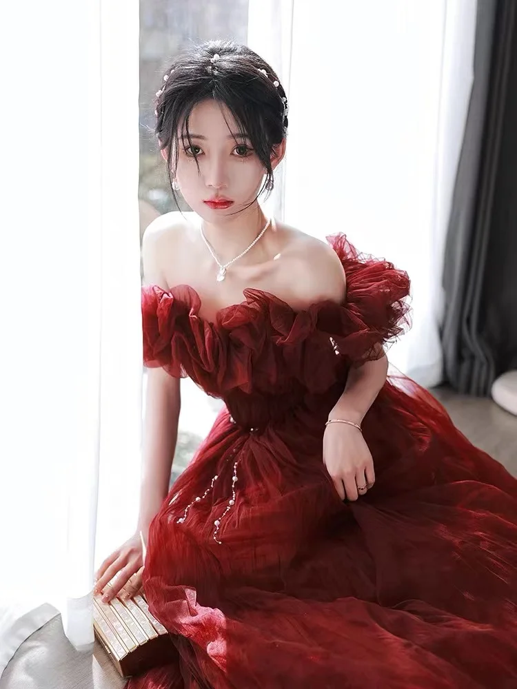 

Burgundy Off The Shoulder Prom Dresses Pleated A-Line Elegant Women Tulle Illusion Slim Princess Bridesmaid Cocktail Party Gown