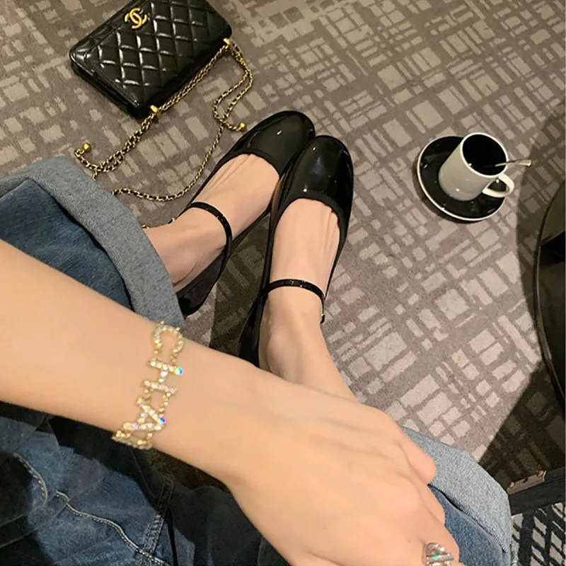 Women Flats Mary Jane Ballet Shoes Female Round Toe Glossy Leather Flats Female Dance Ballets Party Ball Bridal Wedding Shoes 5