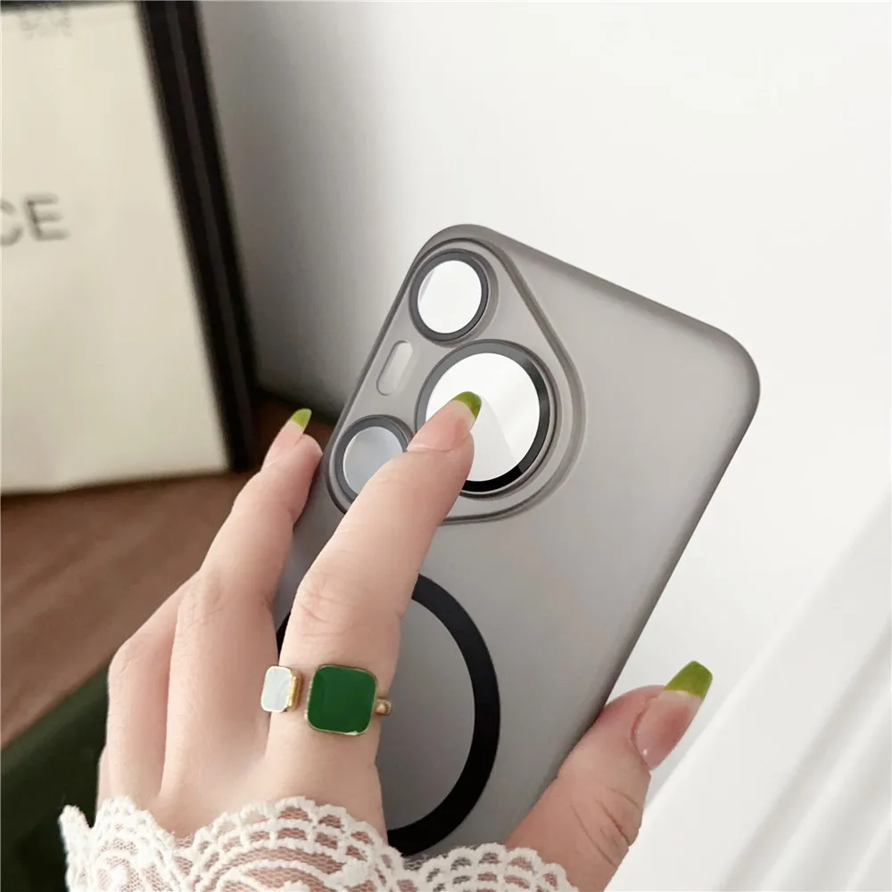 Magnetic Wireless Charging Matte Hard Phone Case with Magsafe Compatibility