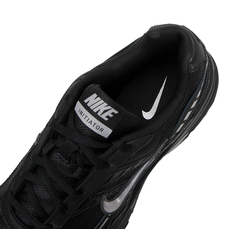 أحذية Nike الرجالية Initiator Dad Shoes أحذية رياض...