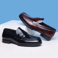 Men's round Toe Business Casual Leather Slip-On Flat Bottom Shoes Fashionable Spring Summer New Style Comfortable Loafers