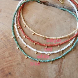 Elegant Beaded Flower Choker Necklace - Delicate Handmade Gift (White)