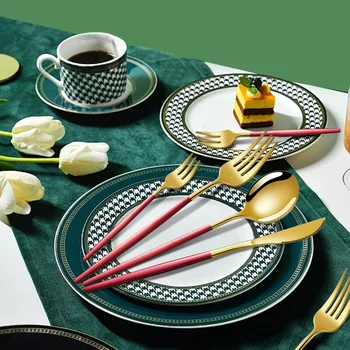 16-Piece Gold Cutlery Set 1