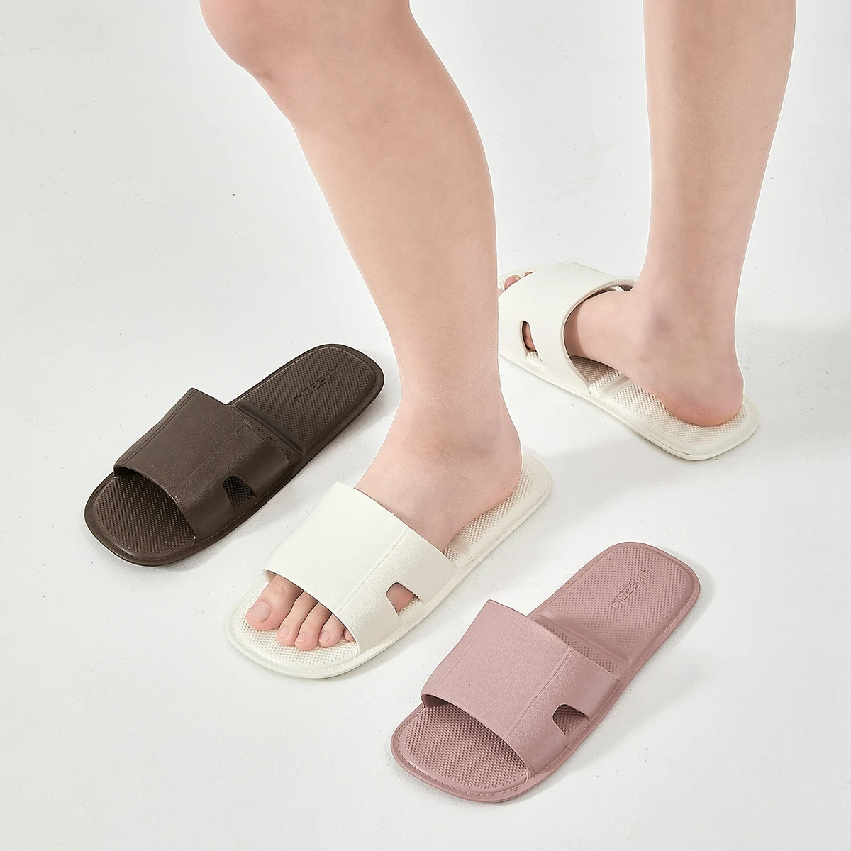 Foldable House Slipper Hotel Travel Shoes Non disposable Non-Slip Portable Home Guest Use Women Slides Flat Salon Homestay Hotel 4