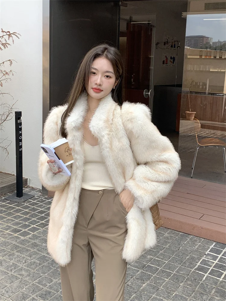 

Faux Fox Fur Coat Women 2023 Winter New Fashion Korean Short Loose Thick Warmth Furry Coat