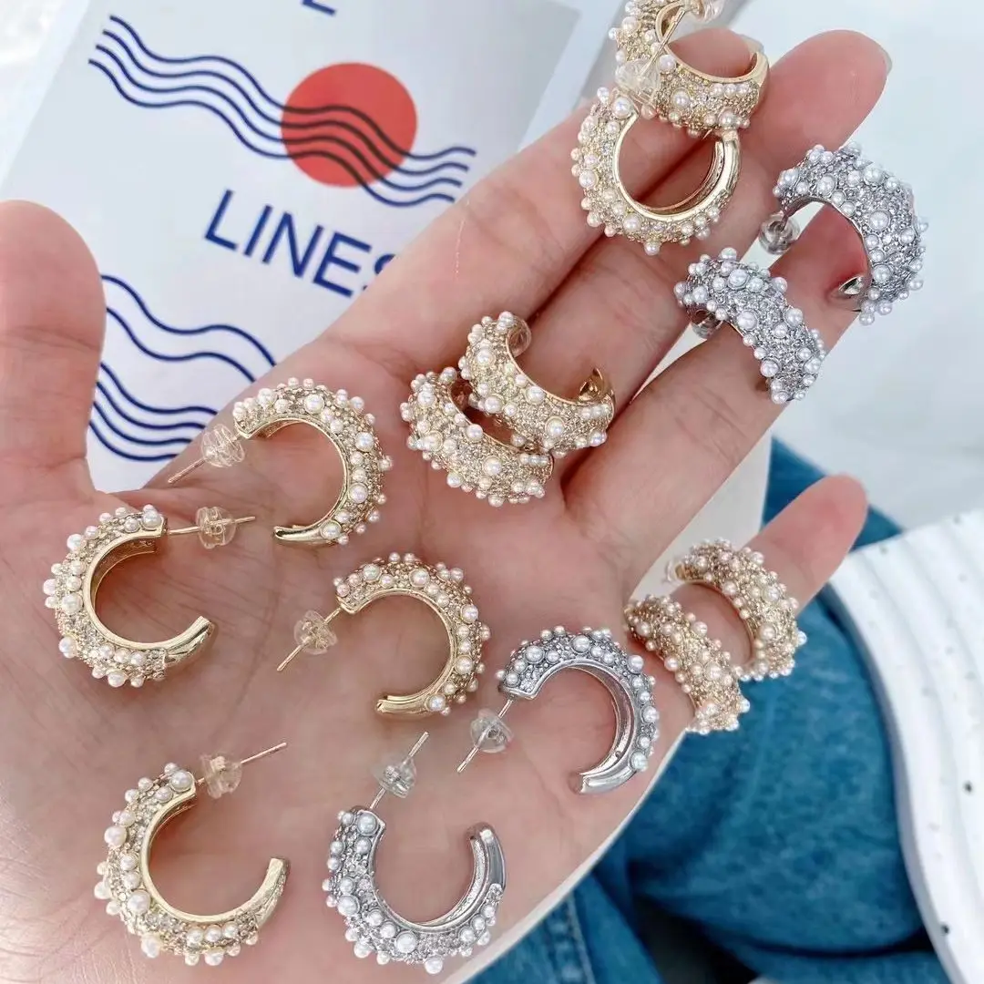 

Серьги-гвоздики женские с белым цирконом, 5 пар