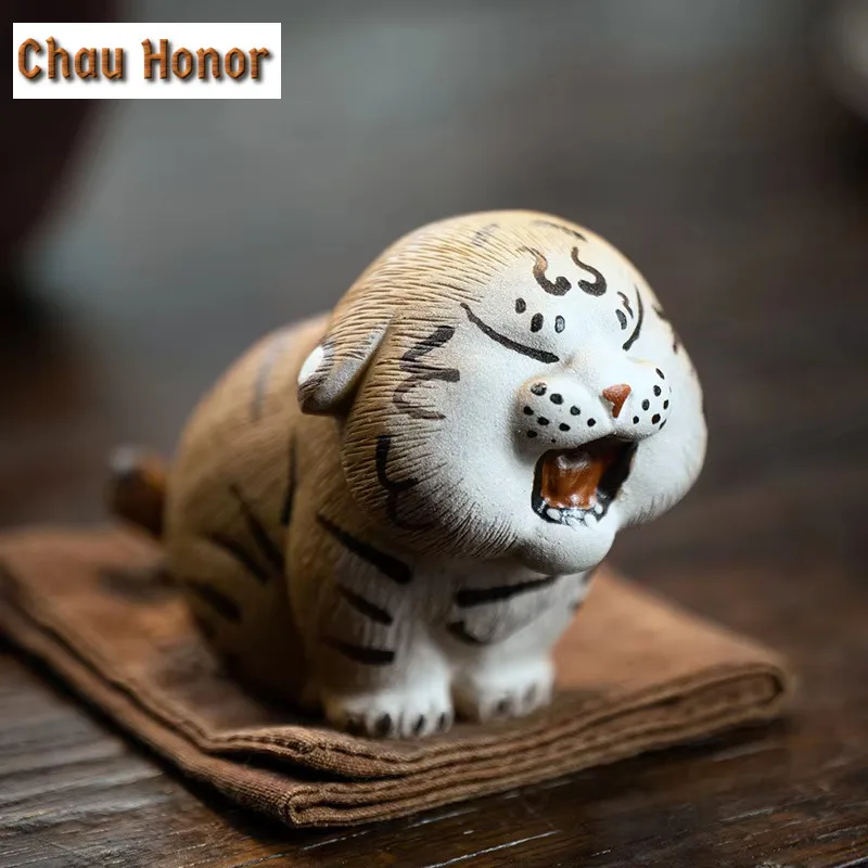 Creative Purple Clay Fingertip Tea Pets Small Lovely Tiger Statue Ornament Handmade Sculpture Crafts Home Tea Set Decoration Art