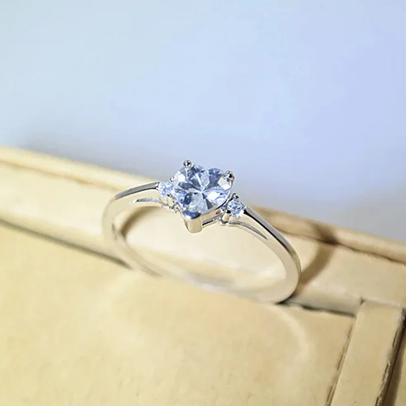 Allergy Free Real White Tibetan Silver Heart Cubic Zirconia Engagement Rings for Women Girl Romantic Jewelry Gift