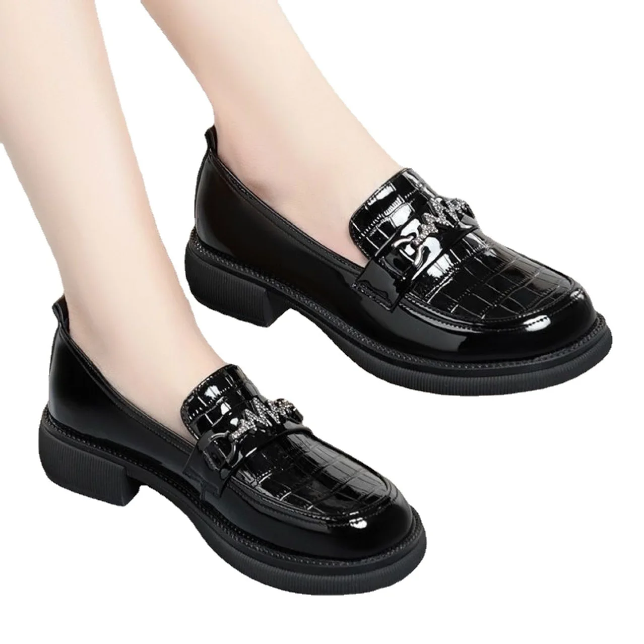 Soft leather single shoe women's 2024 new soft sole comfortable patent leather English style loafers work small leather shoes 5