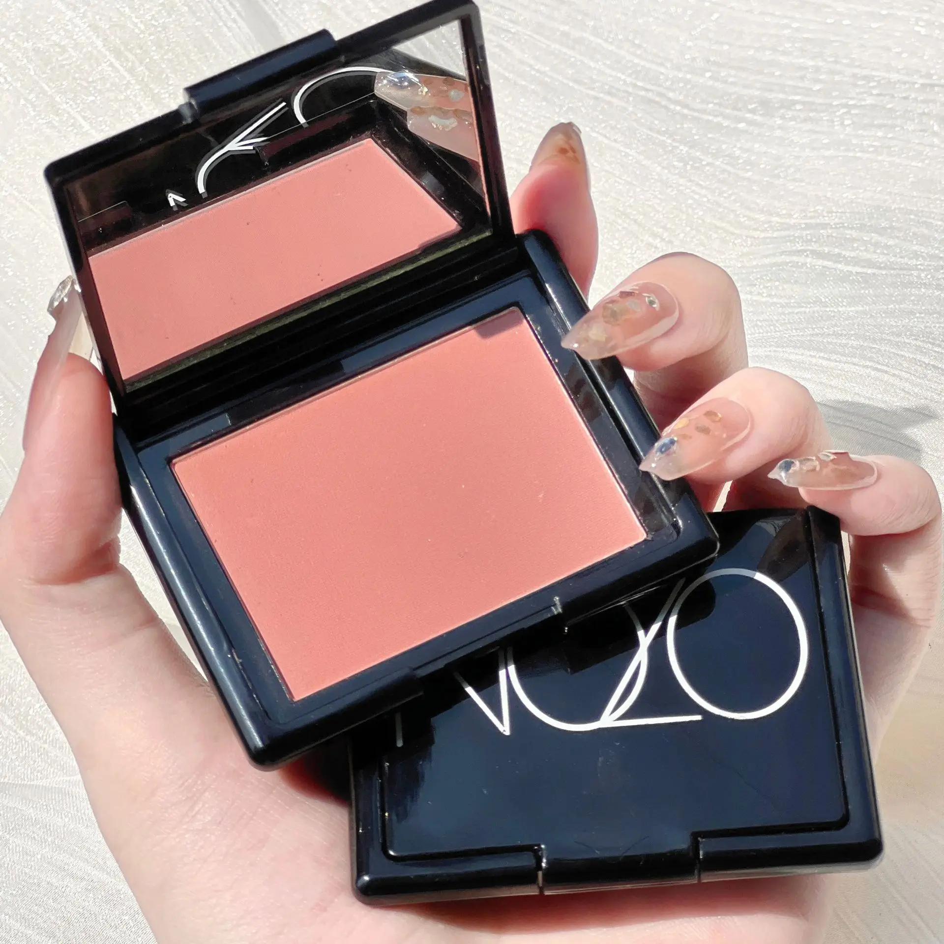Face Blush Palette Matte Mineral Blush Powder Bright Shimmer Face Blush Per Cheek Eye Shadow Make-Up Creamy Light Blush