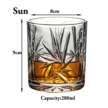 Elegant Whiskey Tumbler - Premium Glassware for Cocktails and Spirits