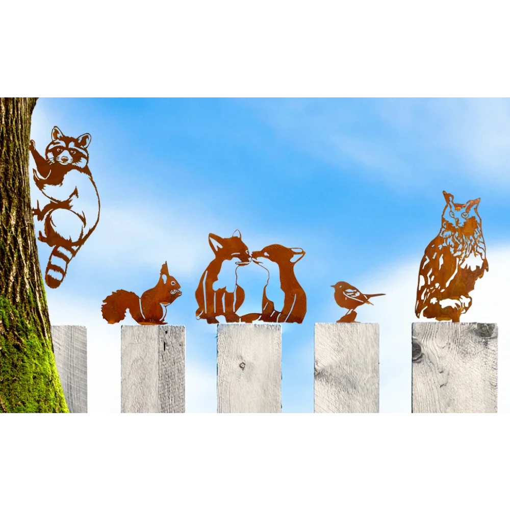 corten art fence decor