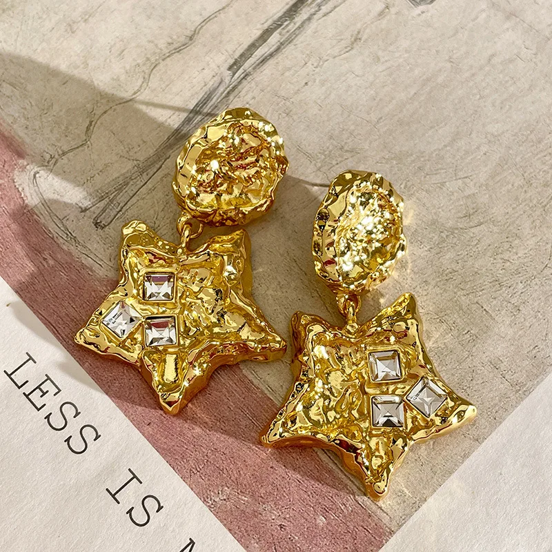 

Vintage Lava Pentagram Zircon Earrings for Women European American Temperament Dangle Earrings Daliy Jewelry Pendant Gifts