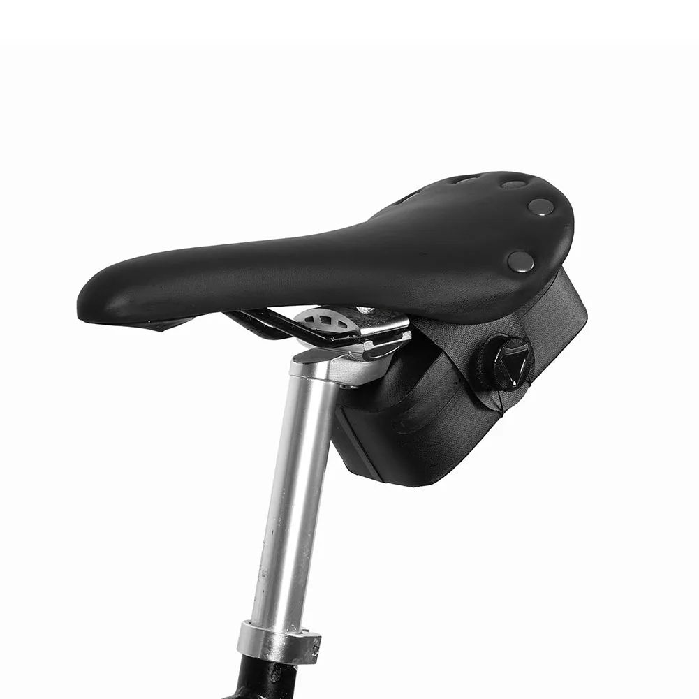 Description Picture 6 of item0.5L Portable Bike Tail Bag Waterproof Bike Saddle Bag Large Capacity Bicycle Tail Bag MTB Road Bike Accessories