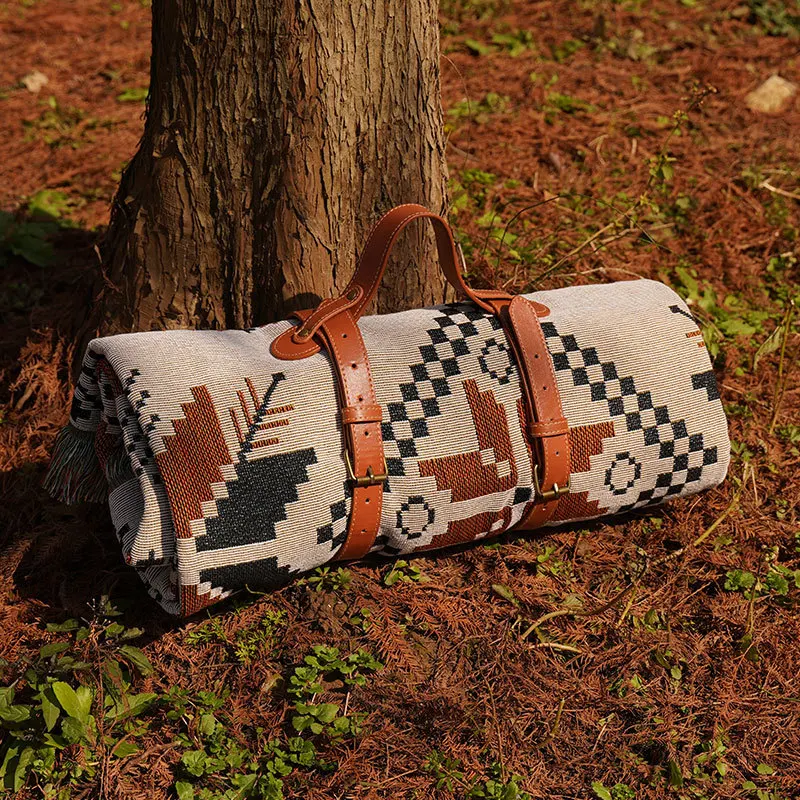 Picnic Mat Ethnic Bohemian Style Retro Blanket Camping Picnic Photo Leisure Sofa Cover Tapestry Rug Tassels
