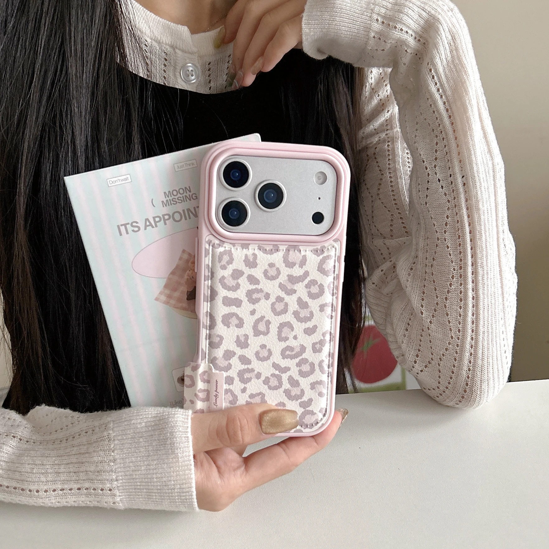 Glamorous Pink Leopard Print Shockproof Phone Case