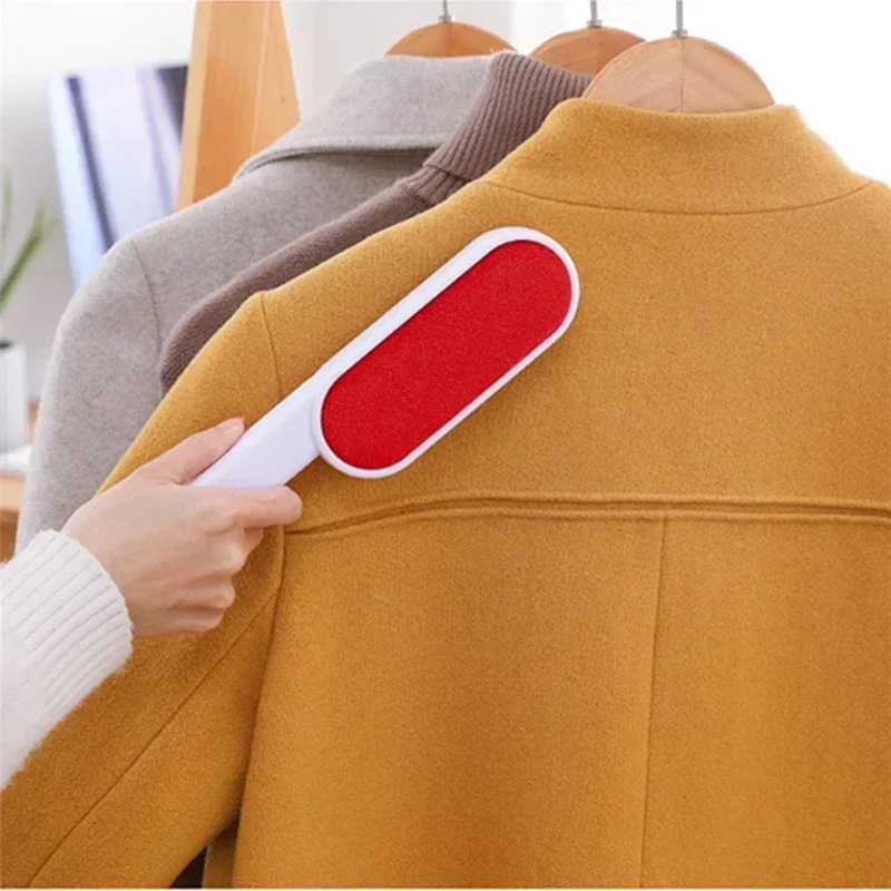 Lint Remover Hair Removal Brush Hair Remover Clothes Lint Remover Pet Hair Remover Brush Lint Remover Brush Clothing Cleaner Brush Double Sided Clothes Coat Lint Remover Brush Reusable Anti-Static Sweater Dust Brusher Hairs Cat Dogs Household Cleaning Tool