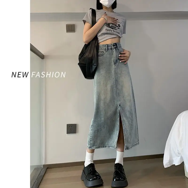 

Fashionable Split Denim Skirt for Women's Spring 2024 New A-line Mid Length Light Colored High Waisted Skirt Female Clothing