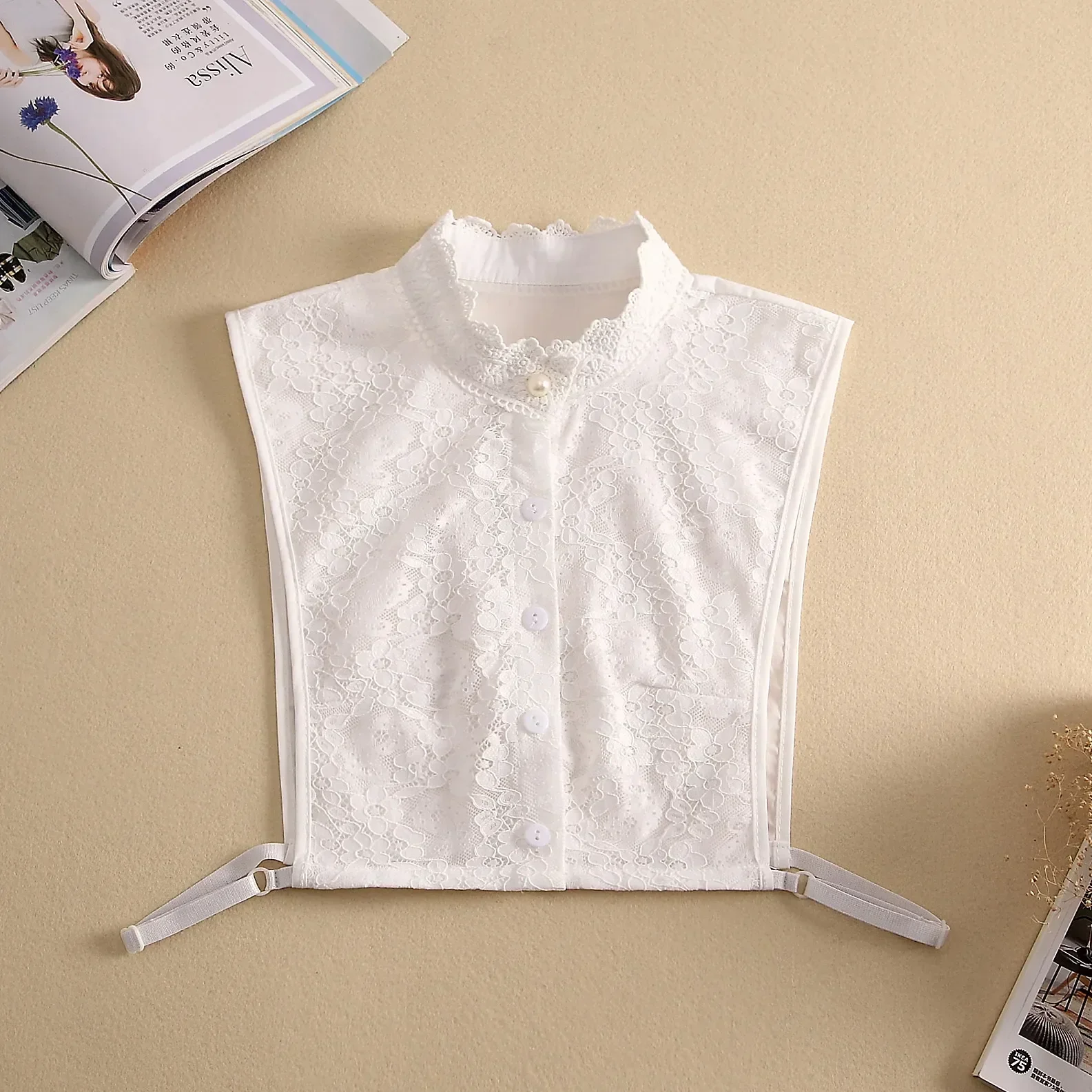 Vintage Lace Front Tie White Detachable Faux Collar
