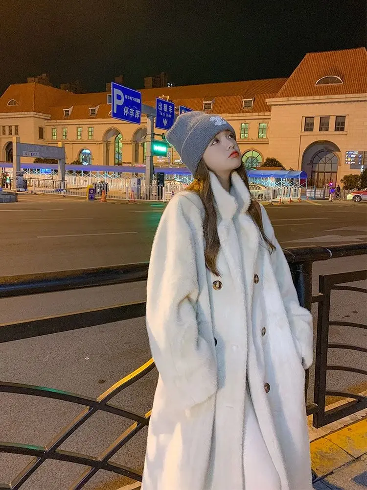Imitation Fur New Fashion Autumn And Winter 2023 Thickened Long Suit Collar, Mink Like Fur Environmental Protection Women's Coat