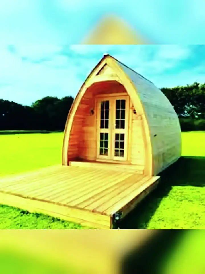 Деревянная миниатюра дома