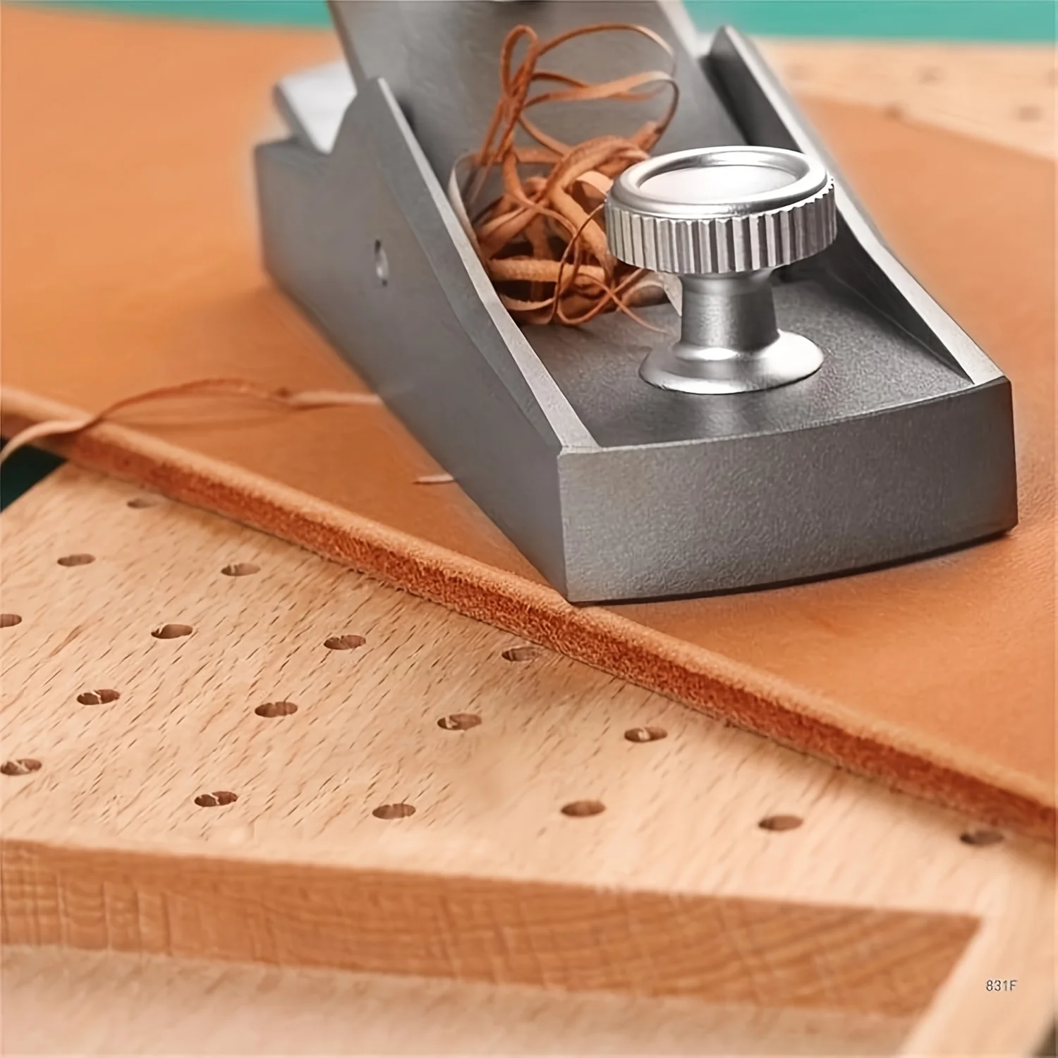 Ebony Woodworking Hand Planer for Smoothing and Trimming