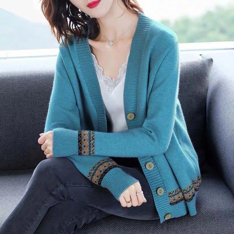 

Spring and Autumn Solid Color Women's Knitted Cardigan Long Sleeve Korean Loose V-Neck Button Sweaters Female Thin Jacquard Tops