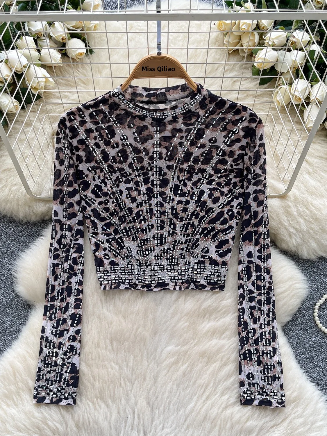 Ins Heavy Du Rhinestone round Ne Slim Fit ort Sve Long Sve Me T irt Women's Summer Faion Top Korean Sle