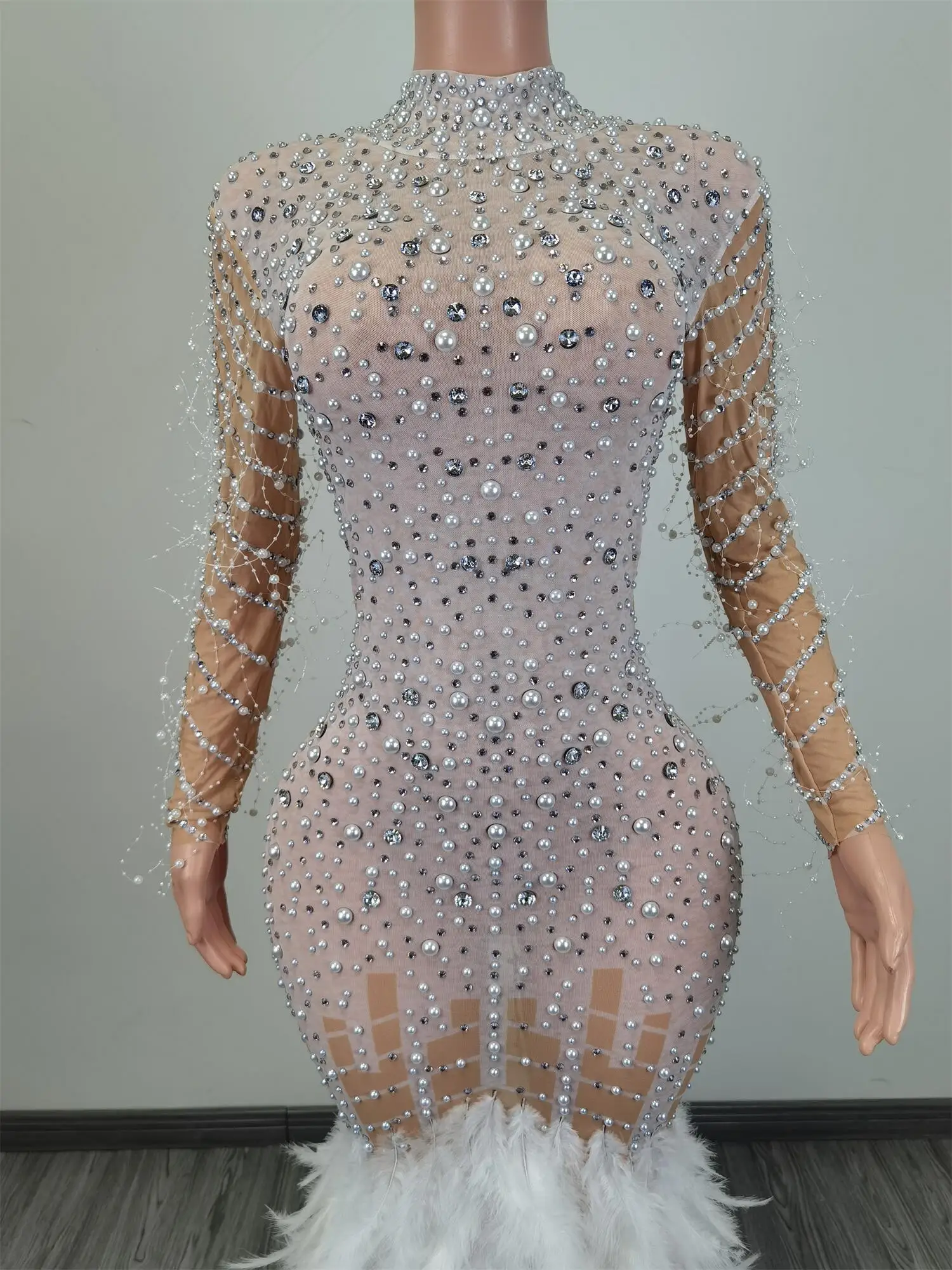 Рисунок 4 - Длинные элегантные платья для выпускного вечера