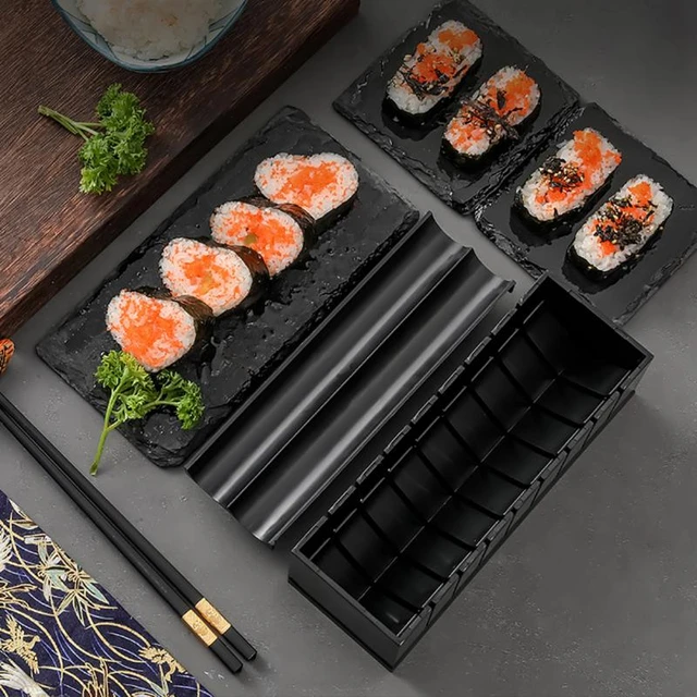 3PCS Sushi Maker Set Machine Seaweed Rice Rolls Mold Roller Kit