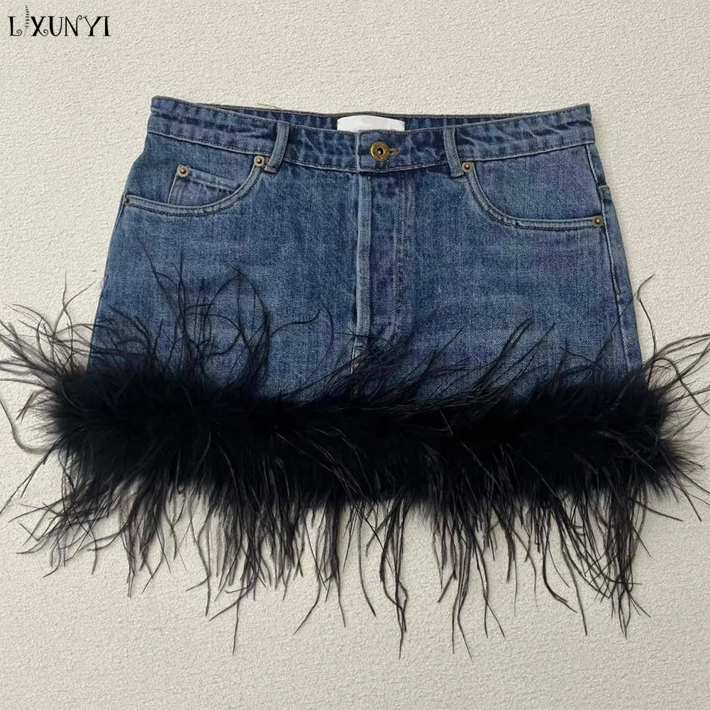 

LXUNYI High Waist Denim Skirt Women 2024 Fashion Vintage Sexy Feather Patchwork Mini Short Jean Skirts Ladies Runway Mini Skirt